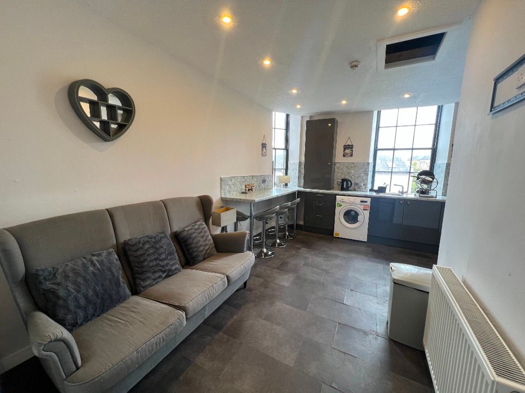 Property photo 1 of 18 Photo 1