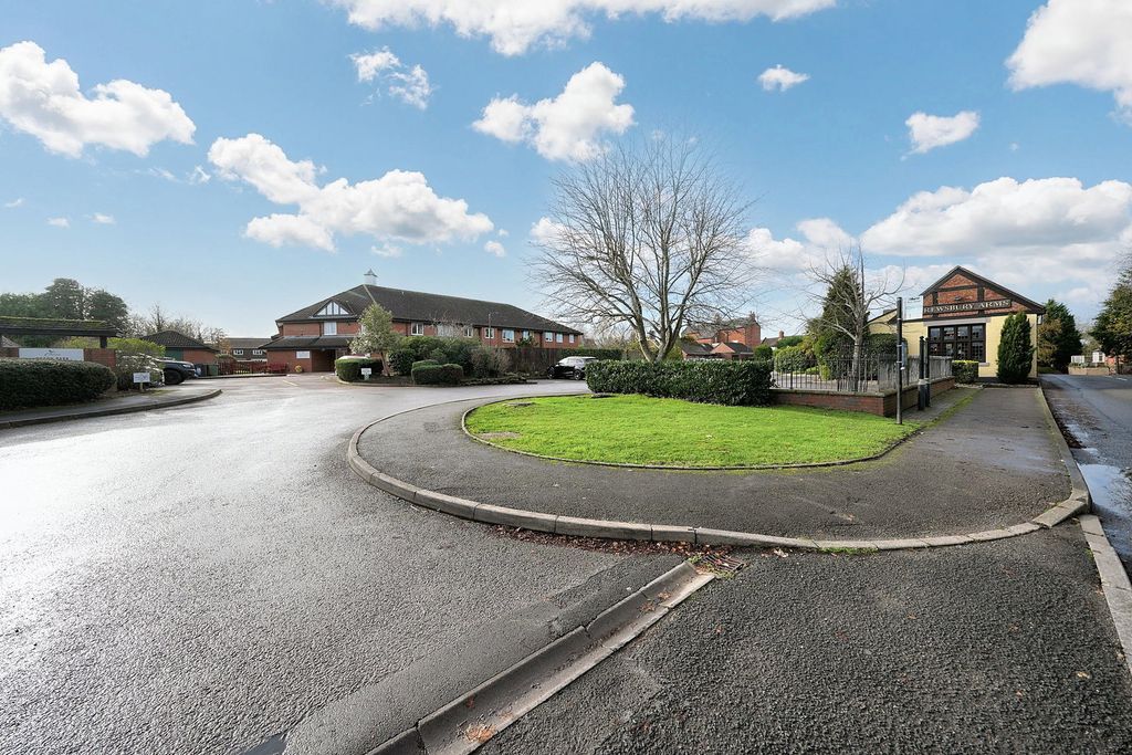 Property photo 1 of 29