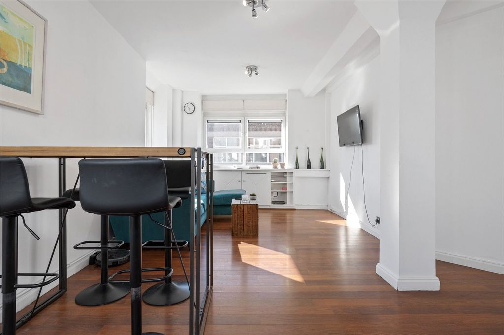 Property photo 3 of 11 Open Plan Living