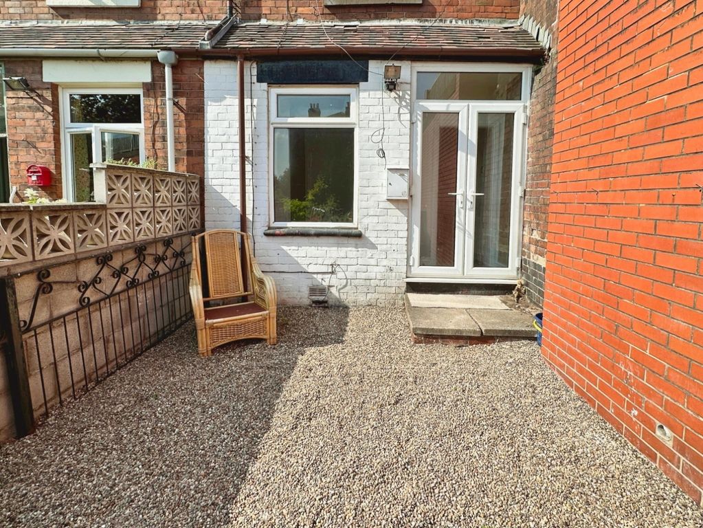 Property photo 2 of 15 Front