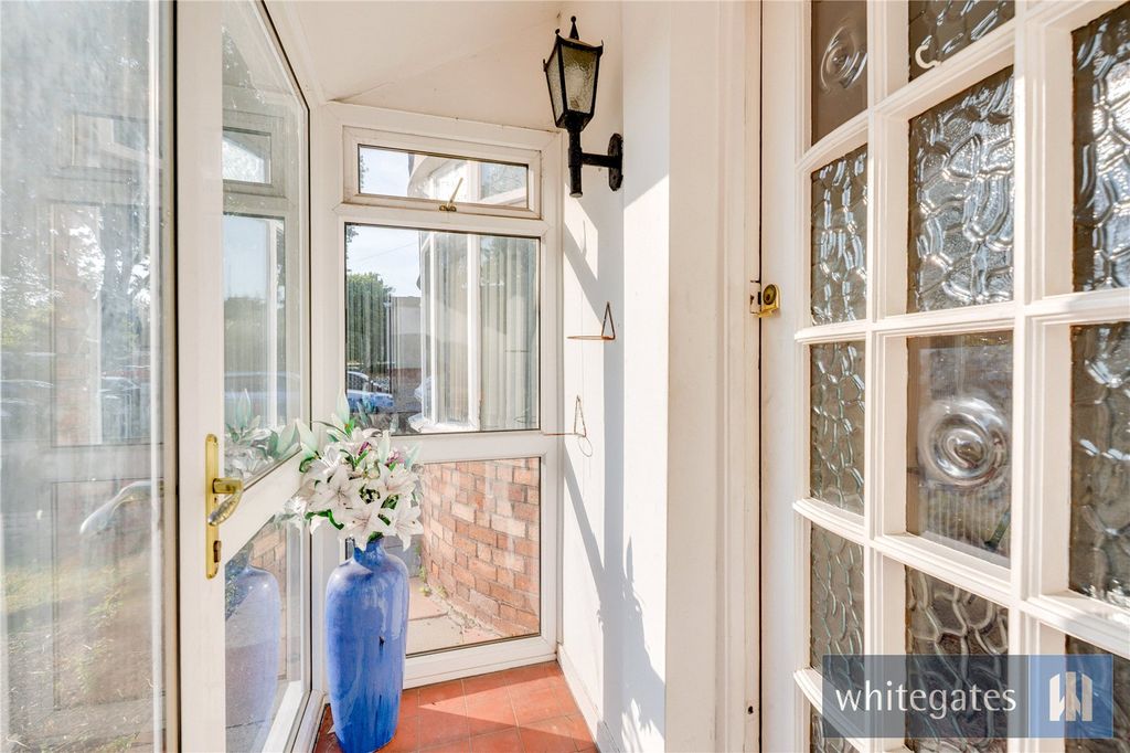 Property photo 2 of 43 Picture No. 02