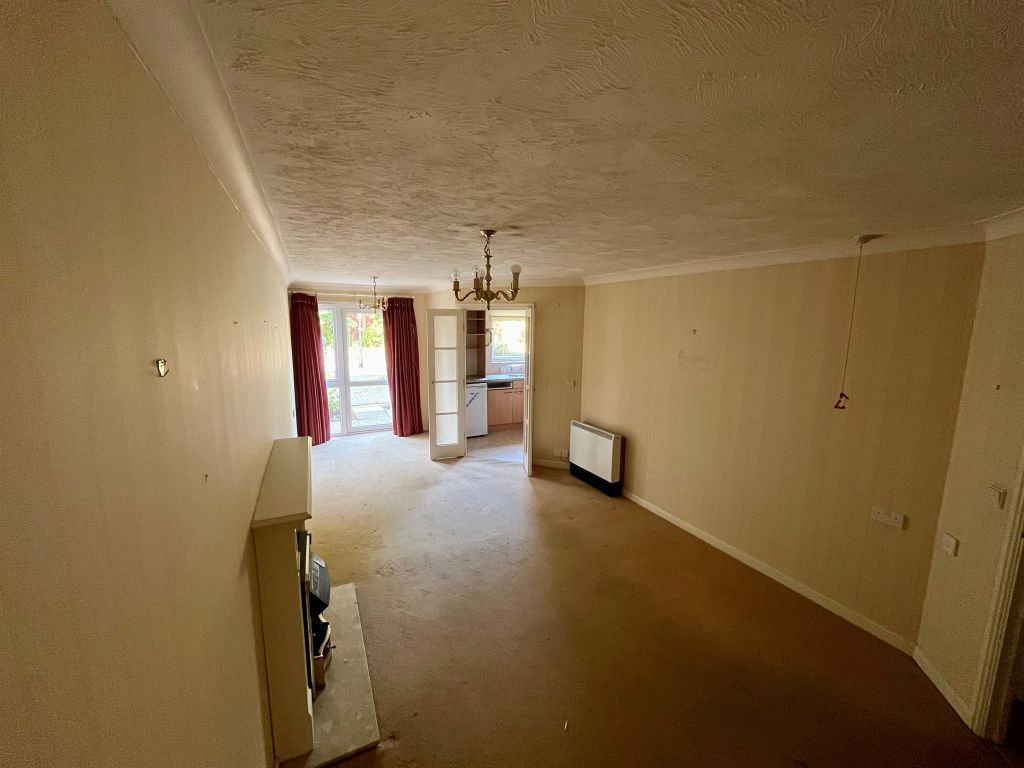 Property photo 2 of 5
