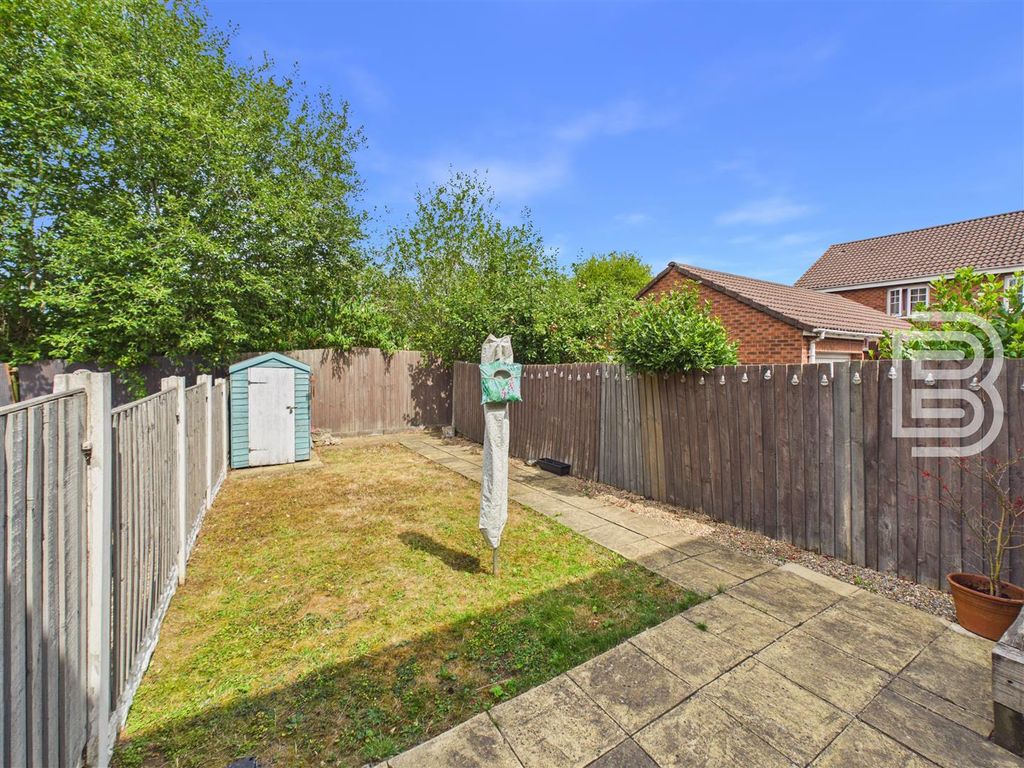 Property photo 2 of 13 Rear Garden (2).Jpg