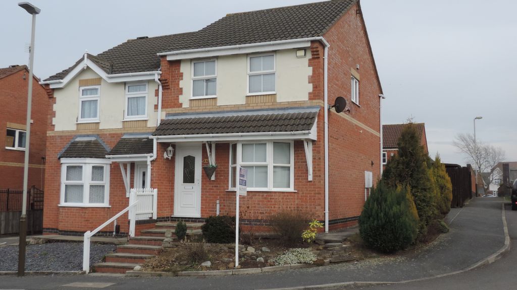 Property photo 3 of 13