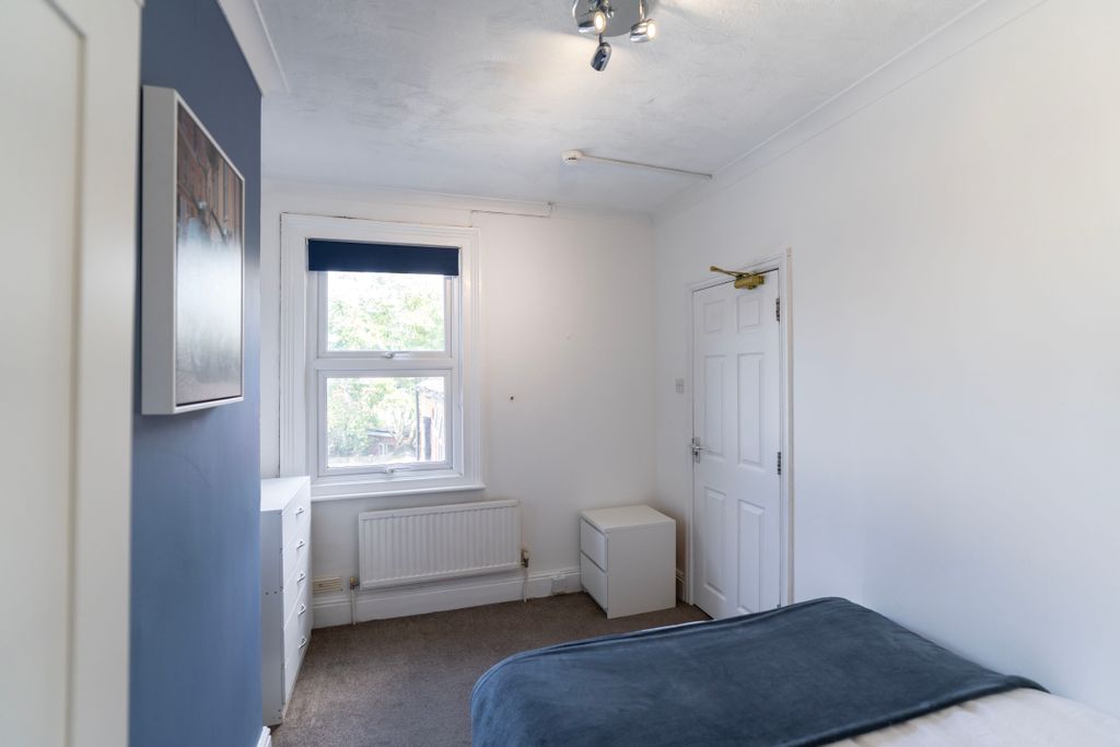 Property photo 3 of 6 Dsc00229