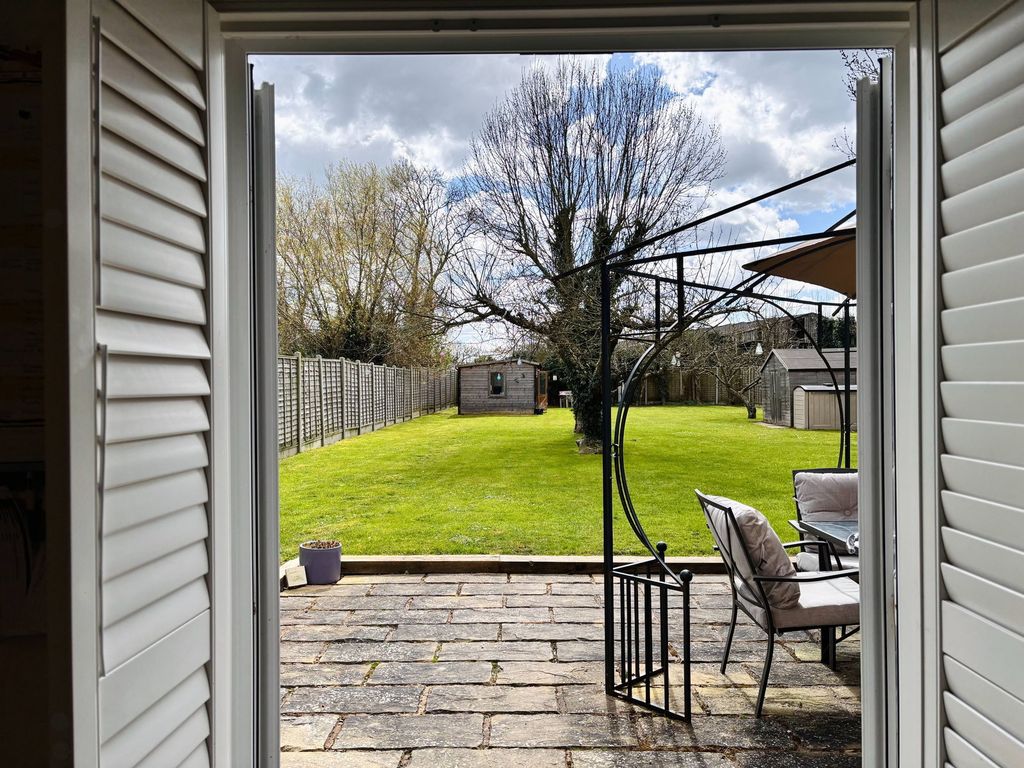 Property photo 3 of 50