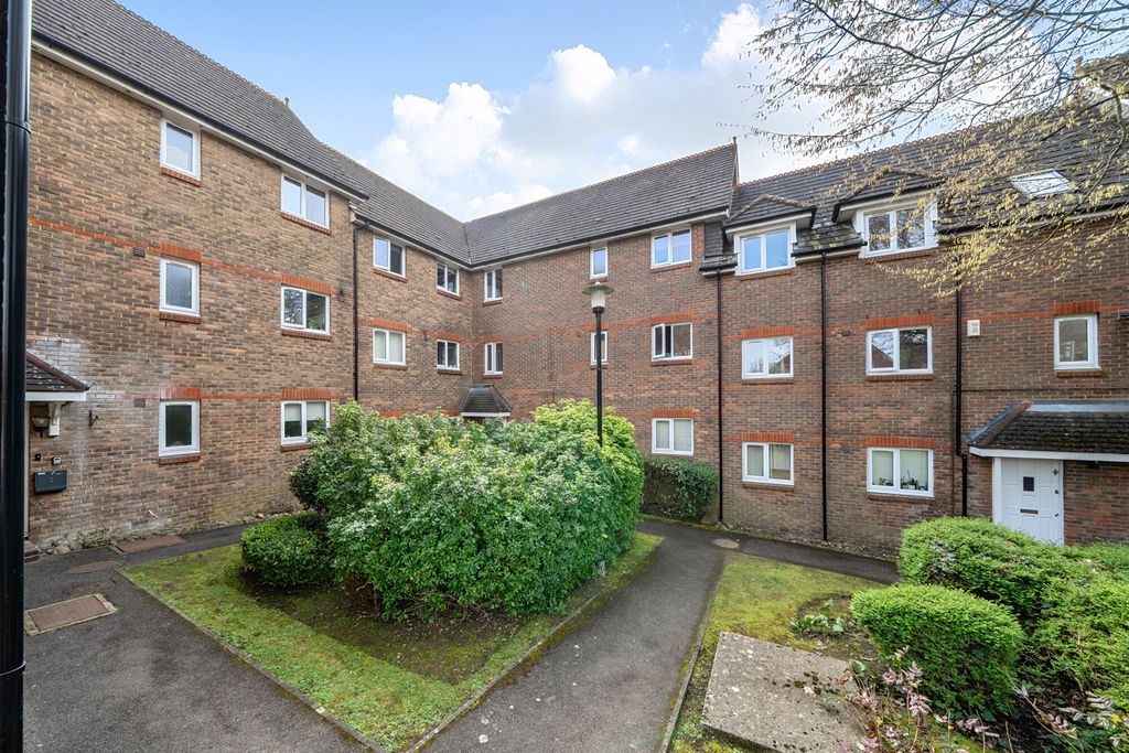 Property photo 1 of 18 1431256-4-69B9416...