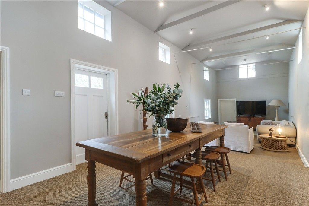 Property photo 3 of 13 Lounge/Diner