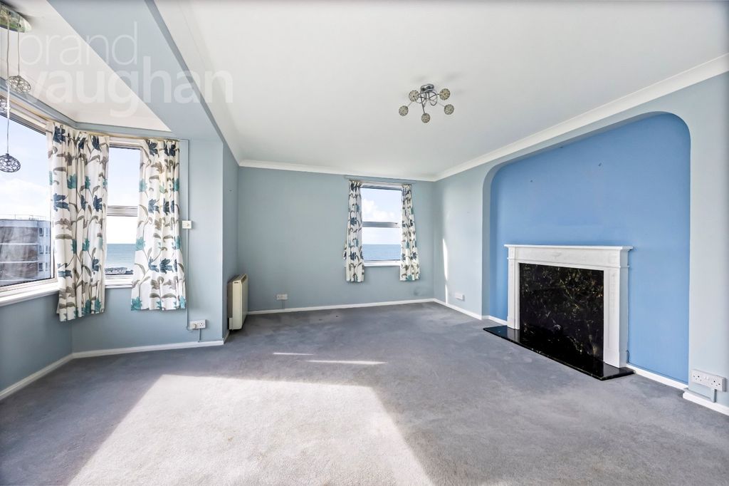 Property photo 3 of 14 Picture No. 02