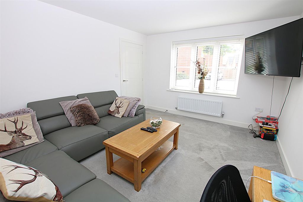 Property photo 3 of 16 Img_0271.Jpg