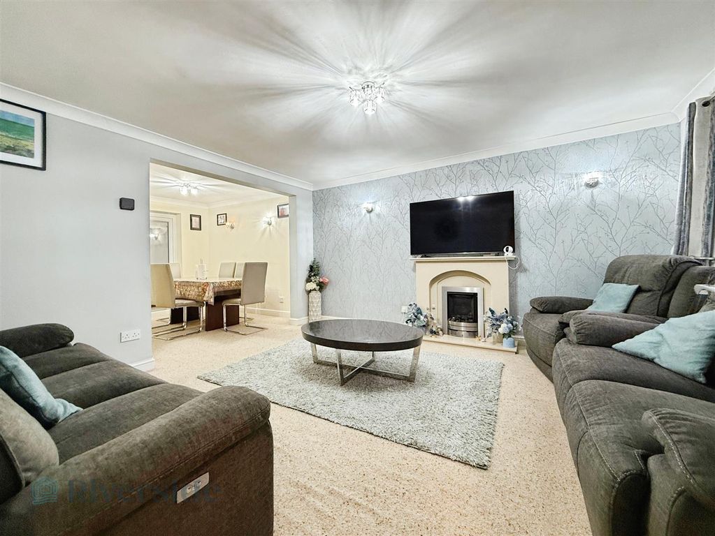 Property photo 2 of 24