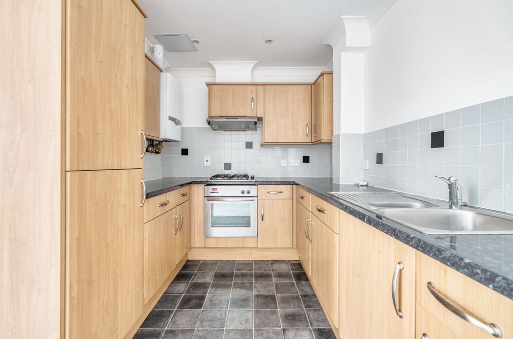 Additional image 9 of 2 bed semi-detached house for saleStation Road, Liss GU33