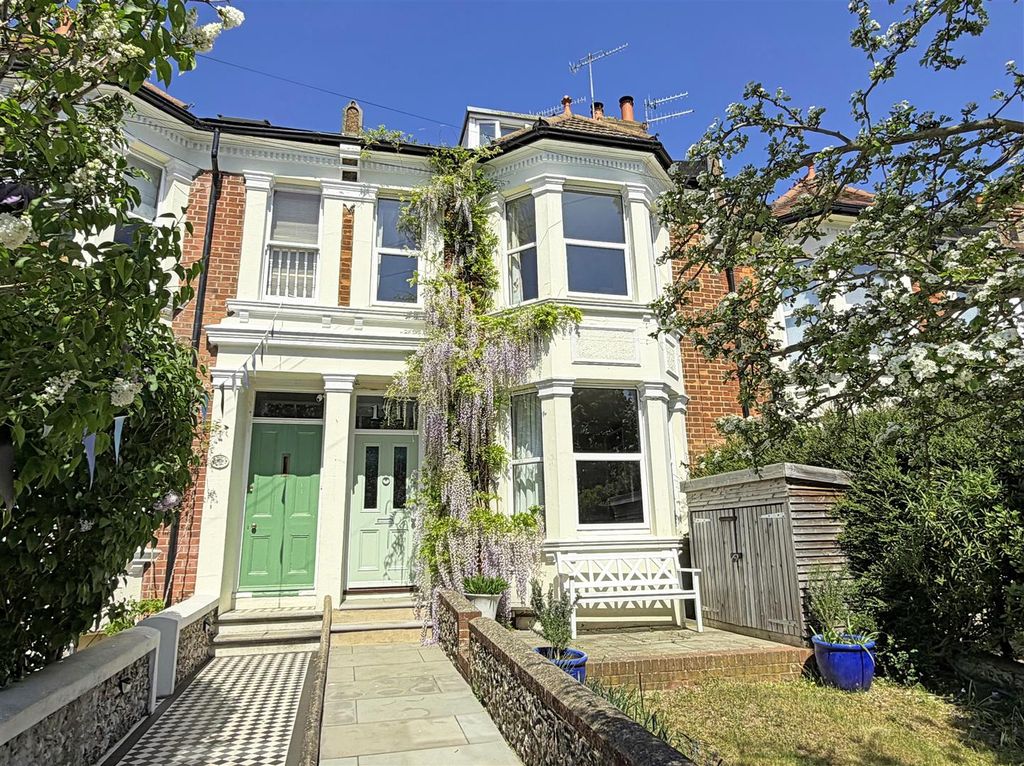 Property photo 1 of 21 171A.Jpg