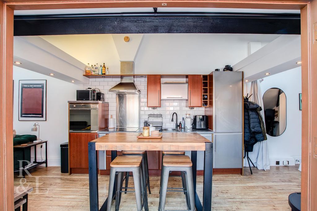 Property photo 2 of 16 B (3).Jpg