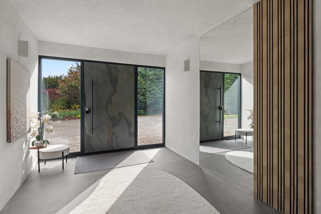 Property photo 3 of 30 Photo 3