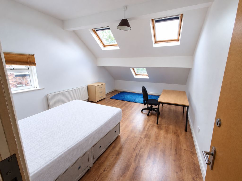Property photo 1 of 3