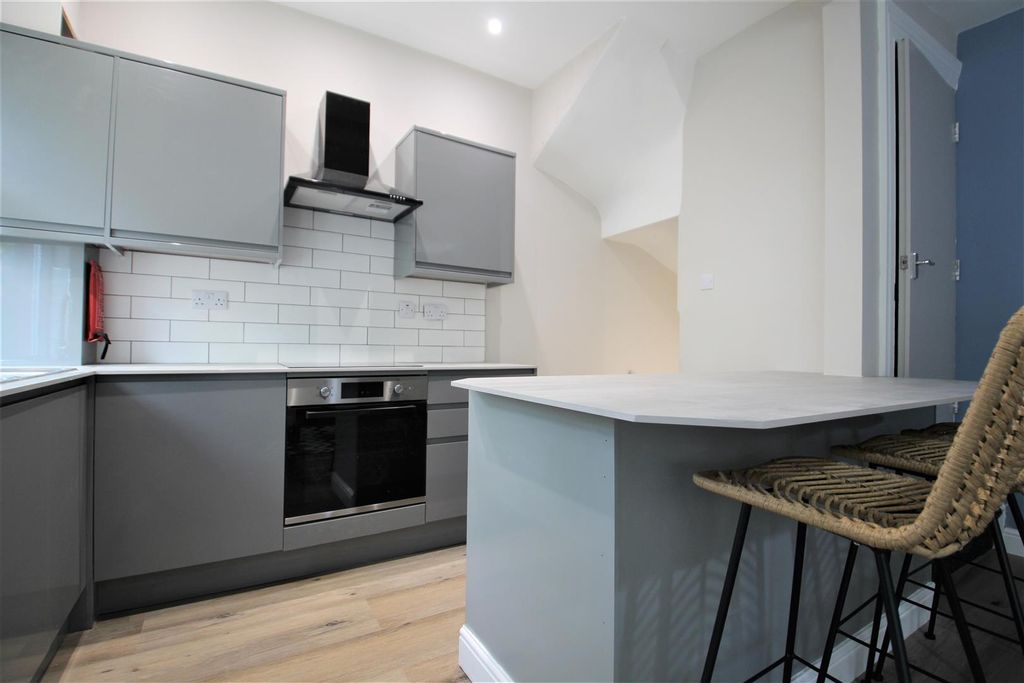 Property photo 3 of 13 Img_0740.Jpg