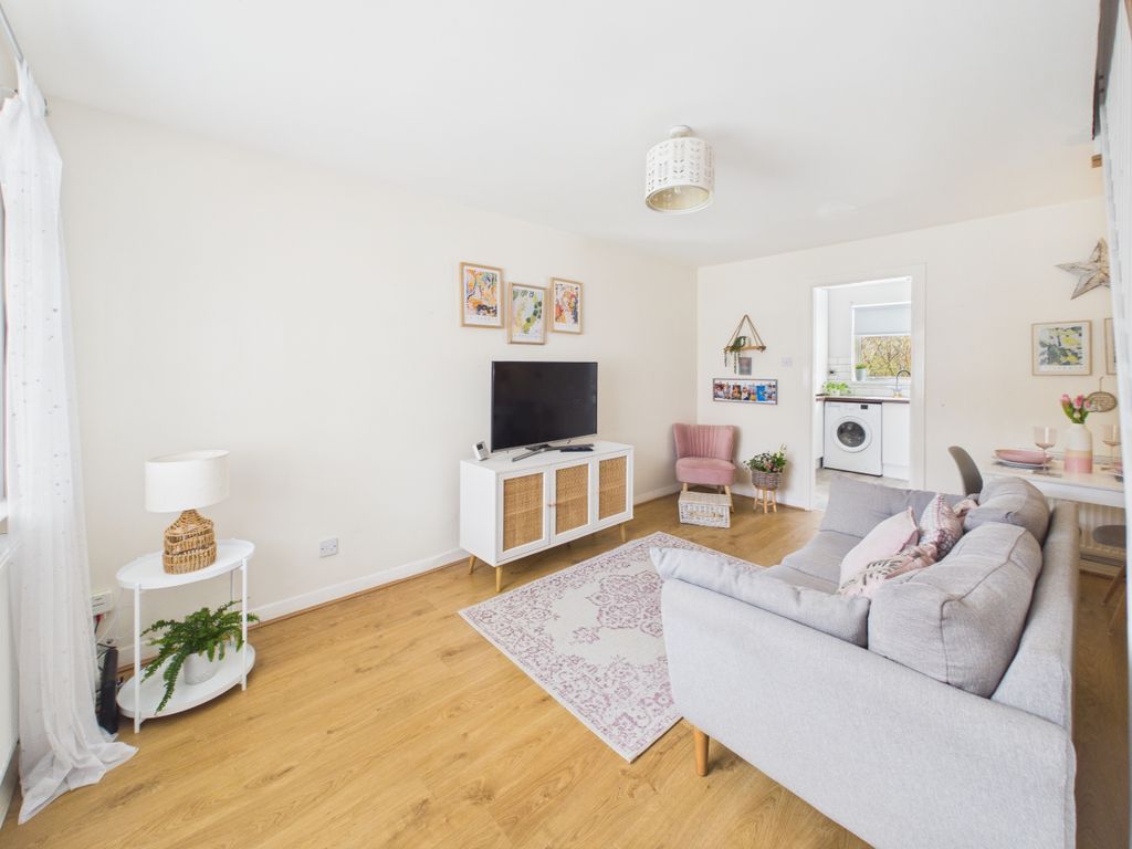 Property photo 2 of 23