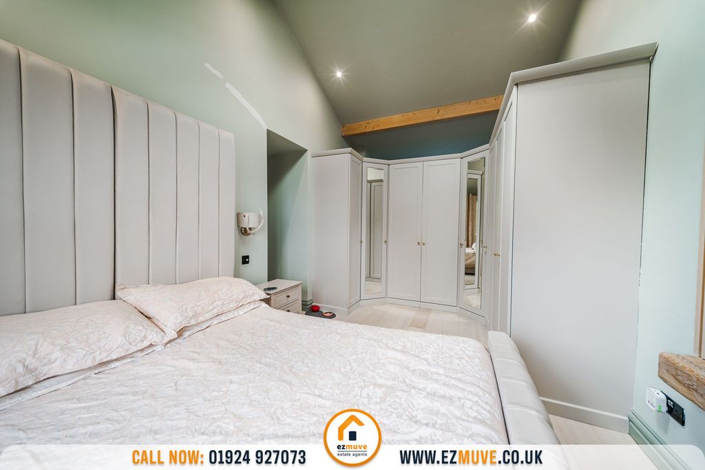 Additional image 35 of 5 bed detached house for saleHenley Avenue, Dewsbury WF12