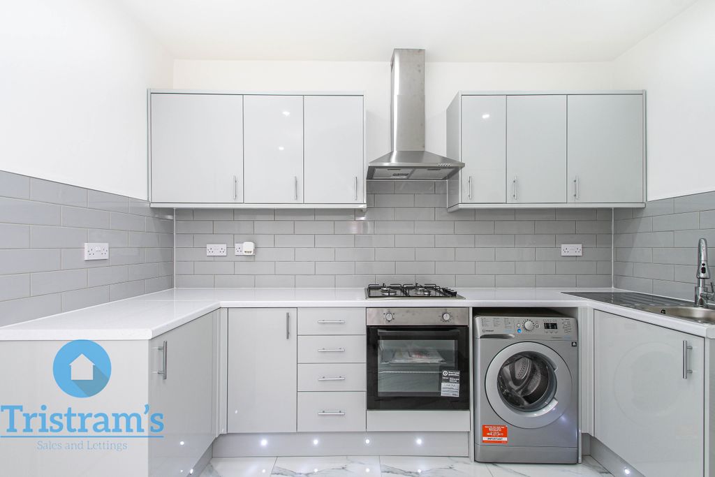 Property photo 2 of 17 Img_9107