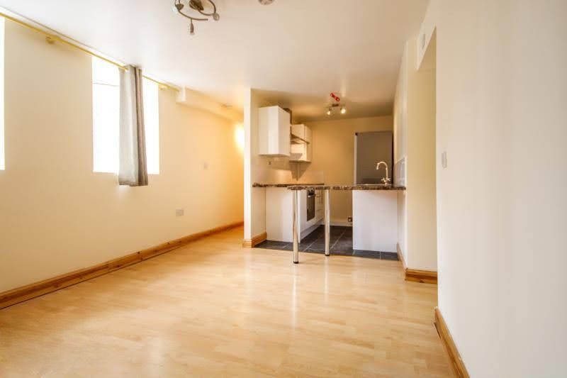 Property photo 1 of 8 93098_461_Img_08_0001