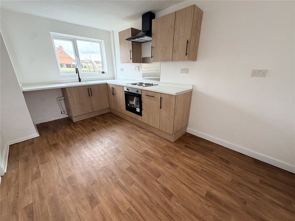 Property photo 3 of 13 Picture No. 04