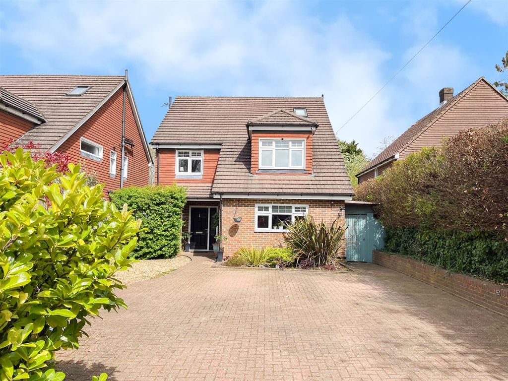 Property photo 1 of 31 Untitled Design - 2026-04-17T120017.127.Png