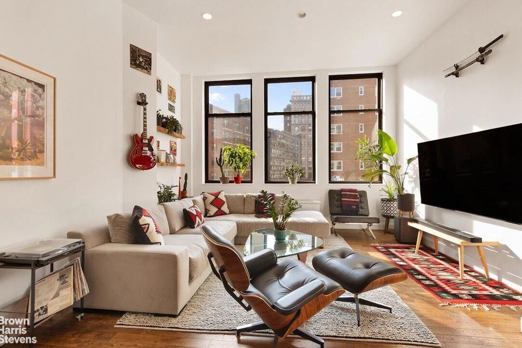 Property photo 3 of 3 <Alttext/>