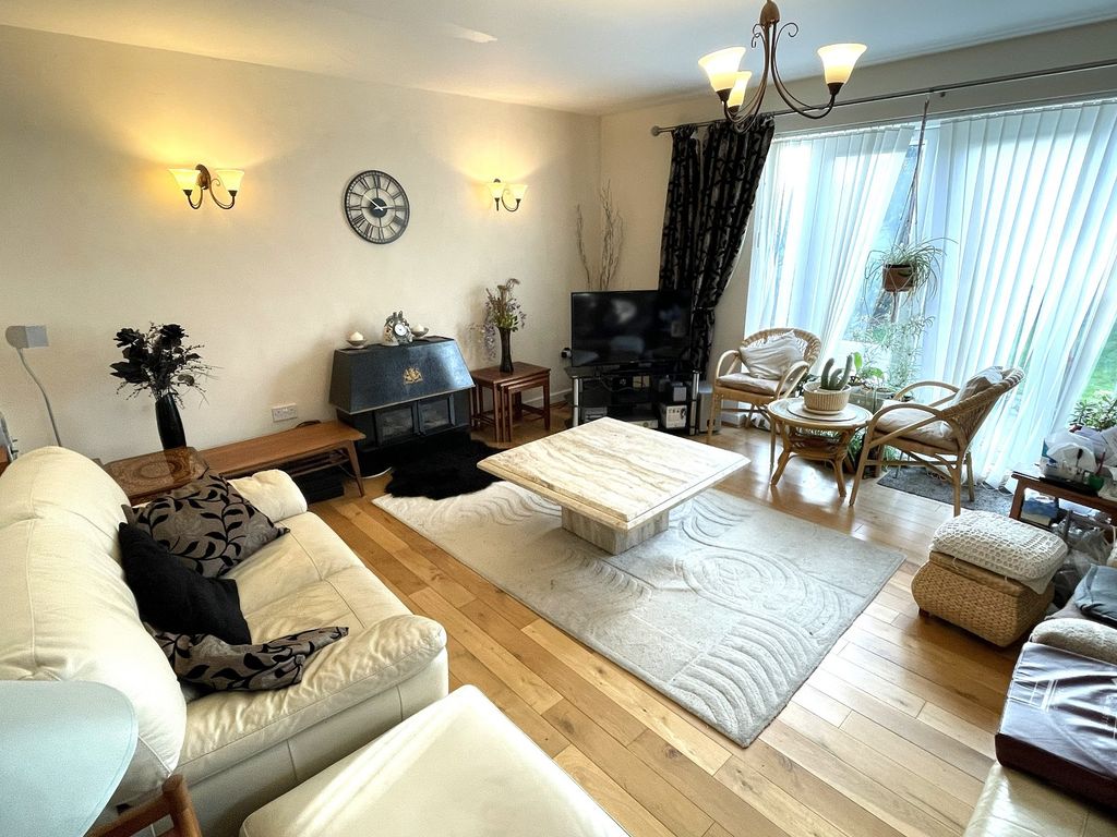 Property photo 3 of 12 Not Specified