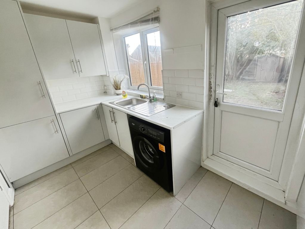 Property photo 3 of 10 Pbox-Img.Jpeg