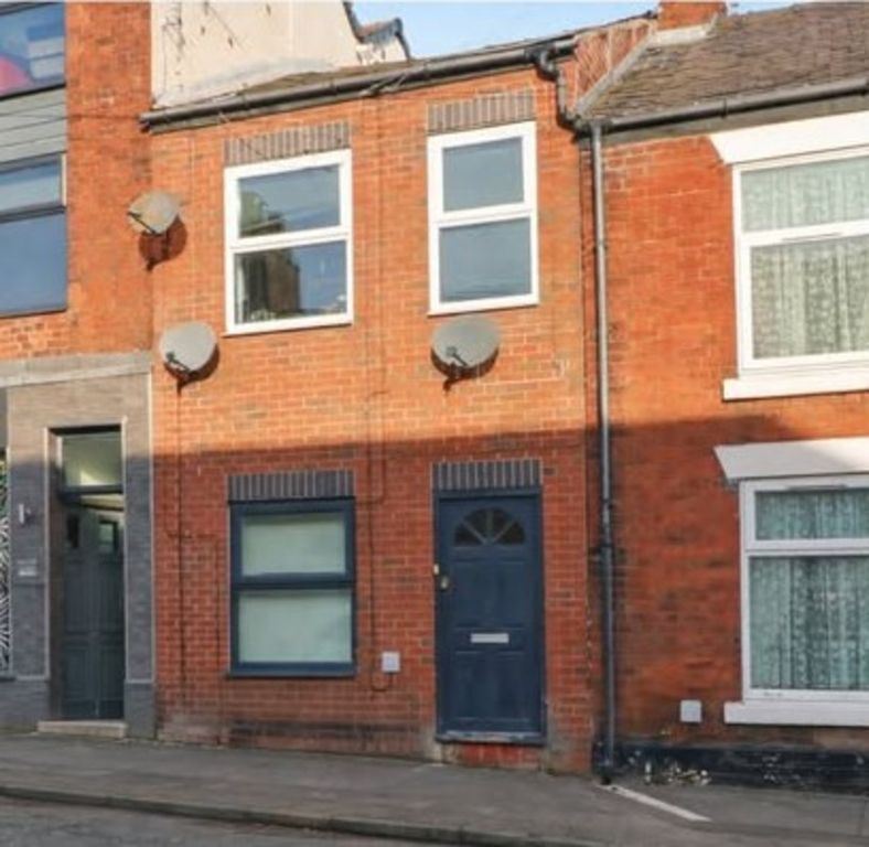 Property photo 1 of 10