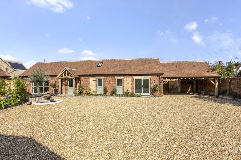 Property photo 1 of 15 Picture No. 02