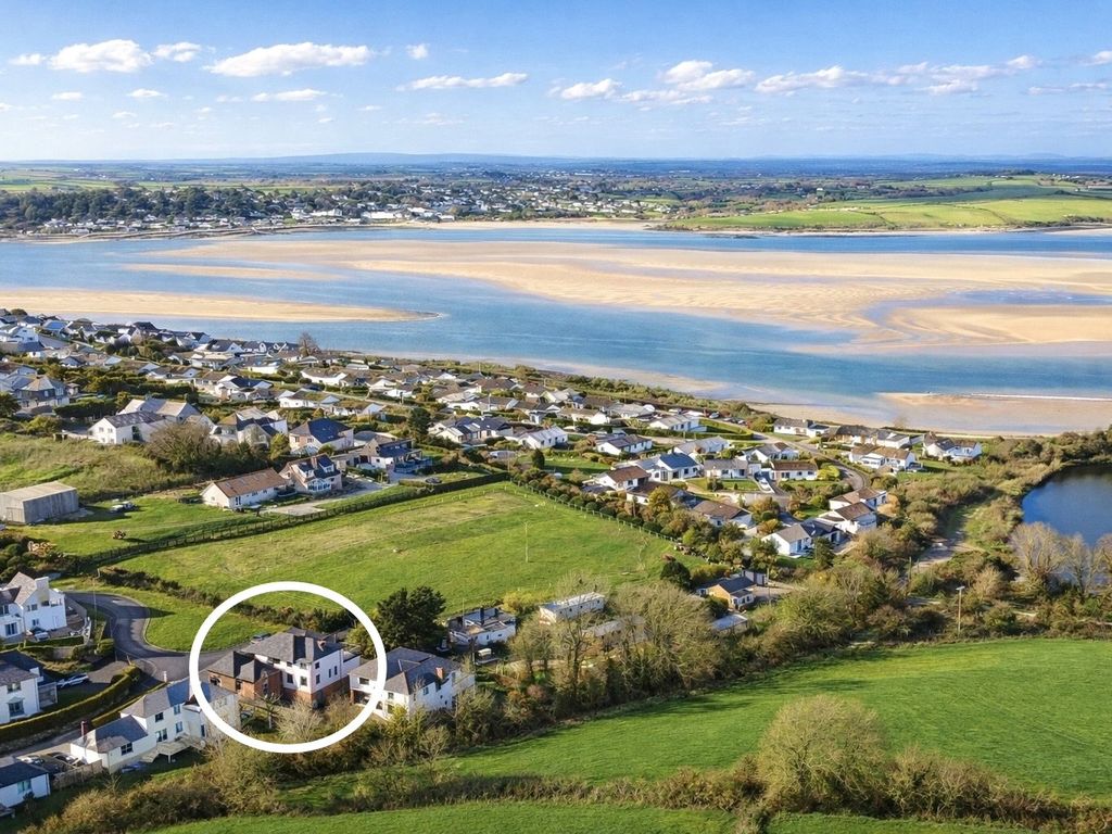 Property photo 2 of 26 Picture No. 40