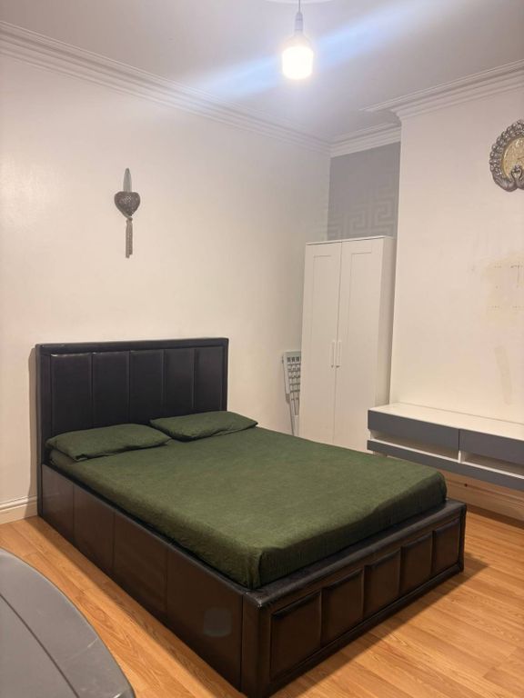 Property photo 3 of 3 Gallery