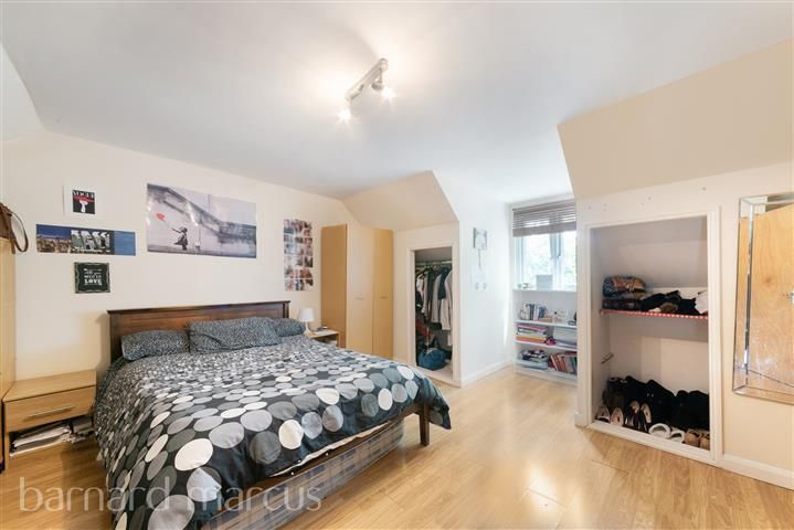 Property photo 1 of 9 Bedroom 5