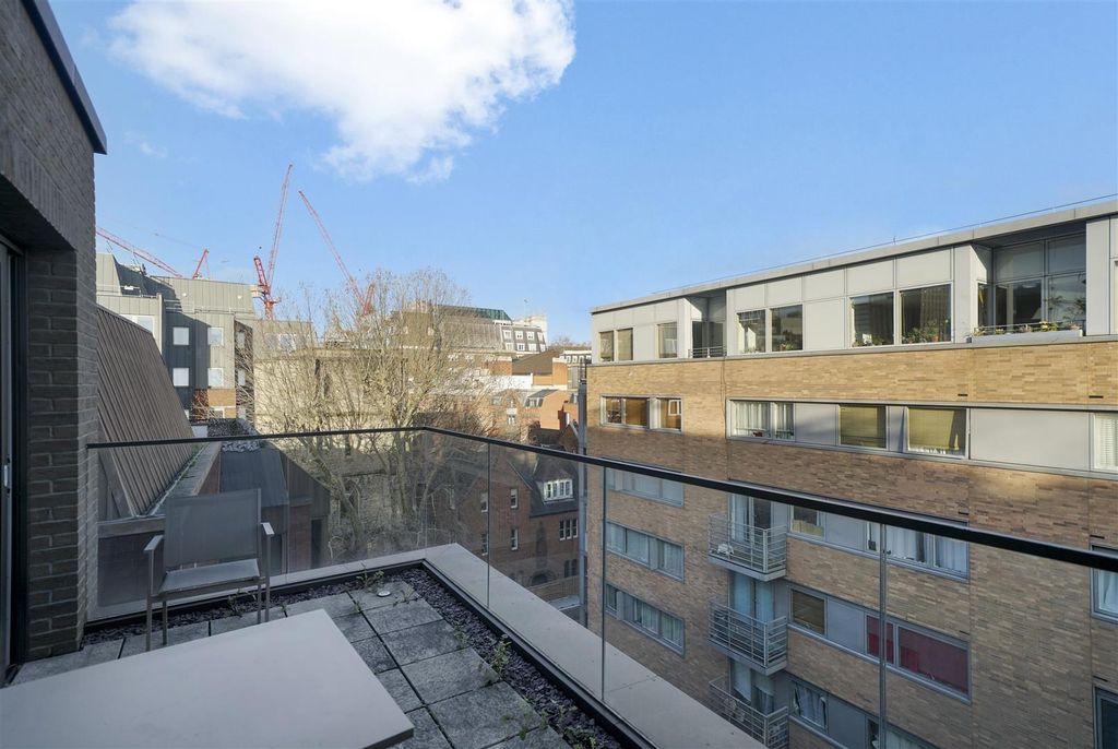 Property photo 3 of 16 Apartment 29, Ashley House - Cfsqv2Jhfvoxmaxybqni.