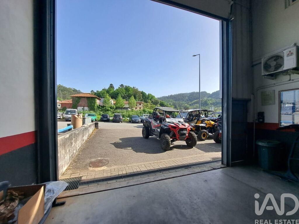 Property photo 2 of 30