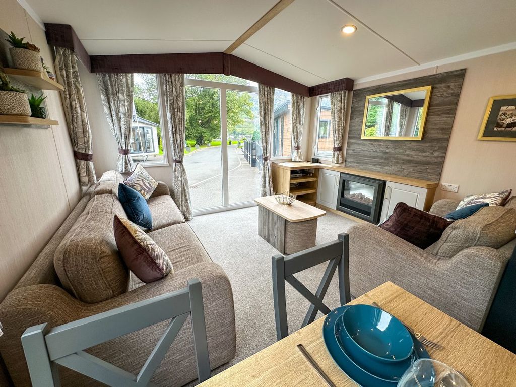 Property photo 1 of 7 Drimsynie Holiday Village - Swift - Bordeaux - 2022 -76443