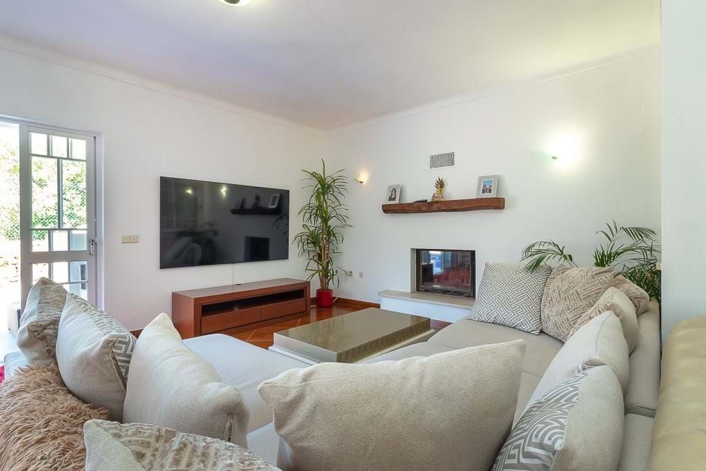 Property photo 3 of 30