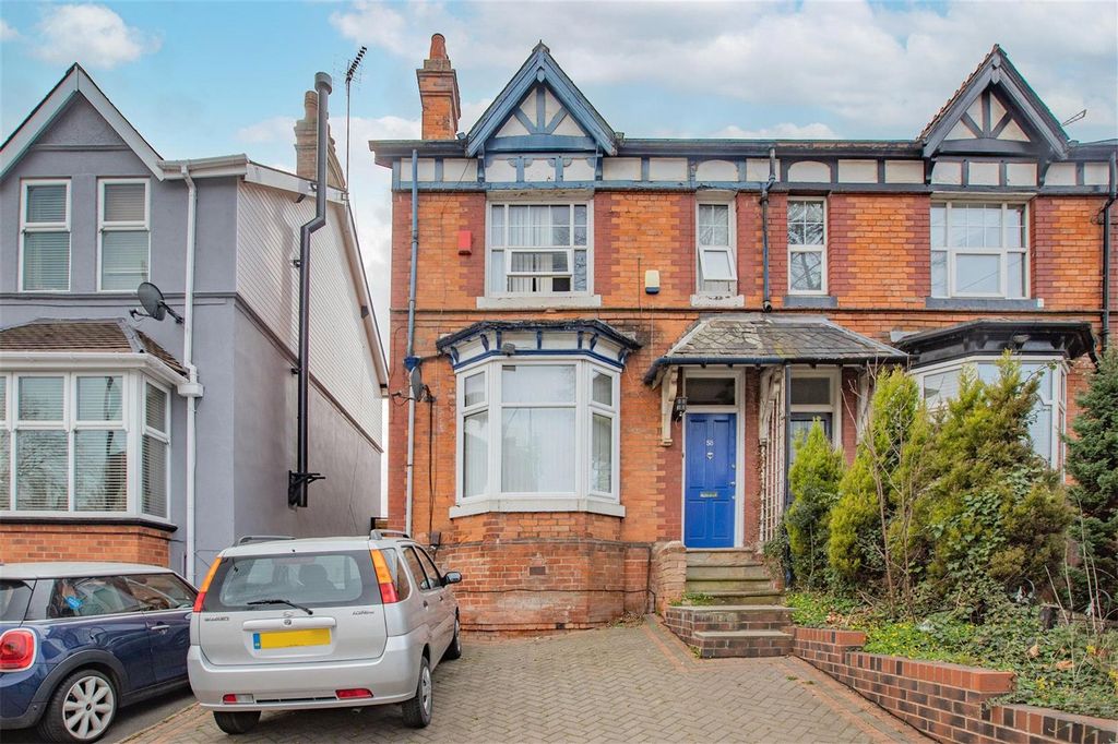 Property photo 1 of 13 Approach