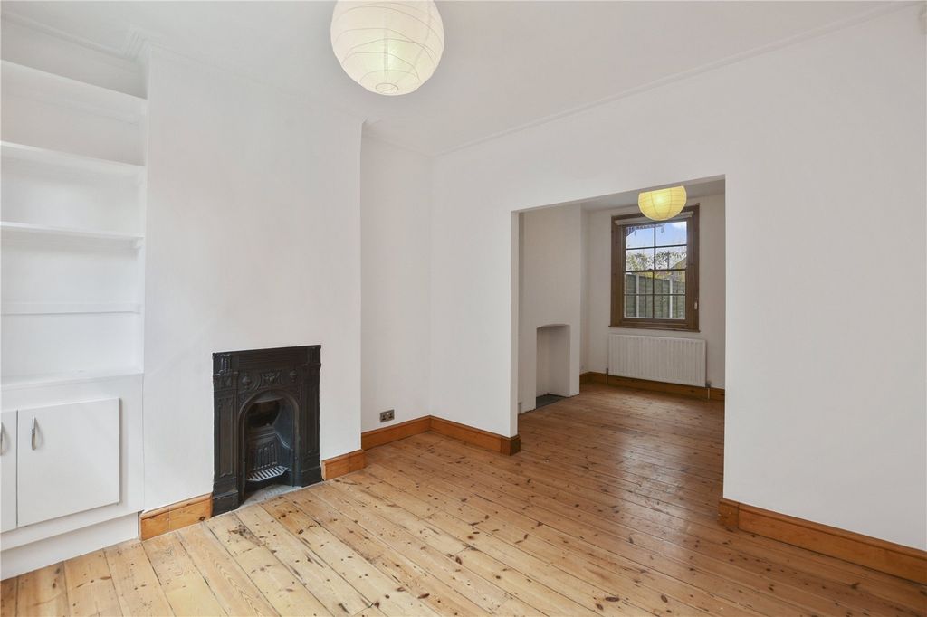 Property photo 2 of 7 Reception