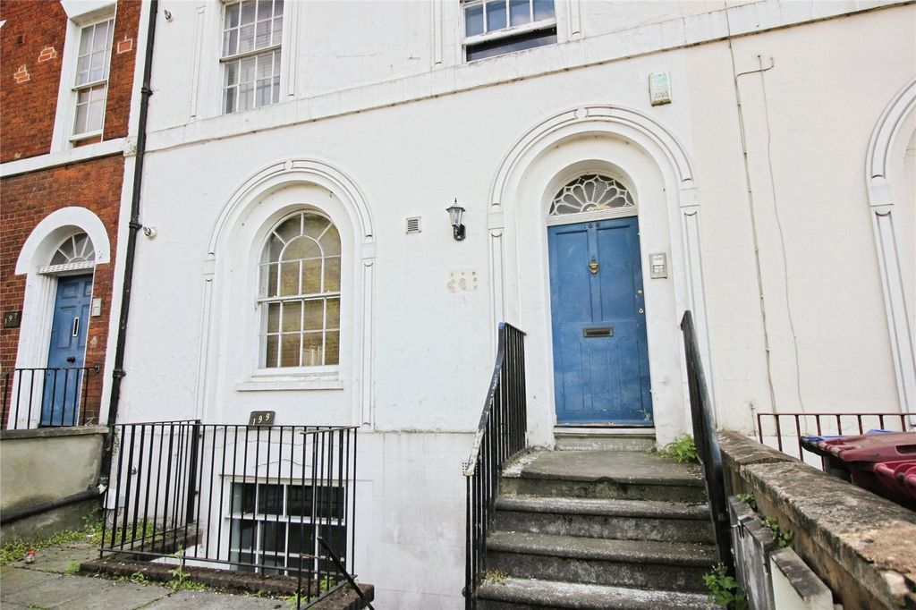 Property photo 1 of 6 Picture No. 16