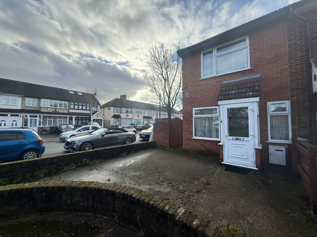 Property photo 2 of 12