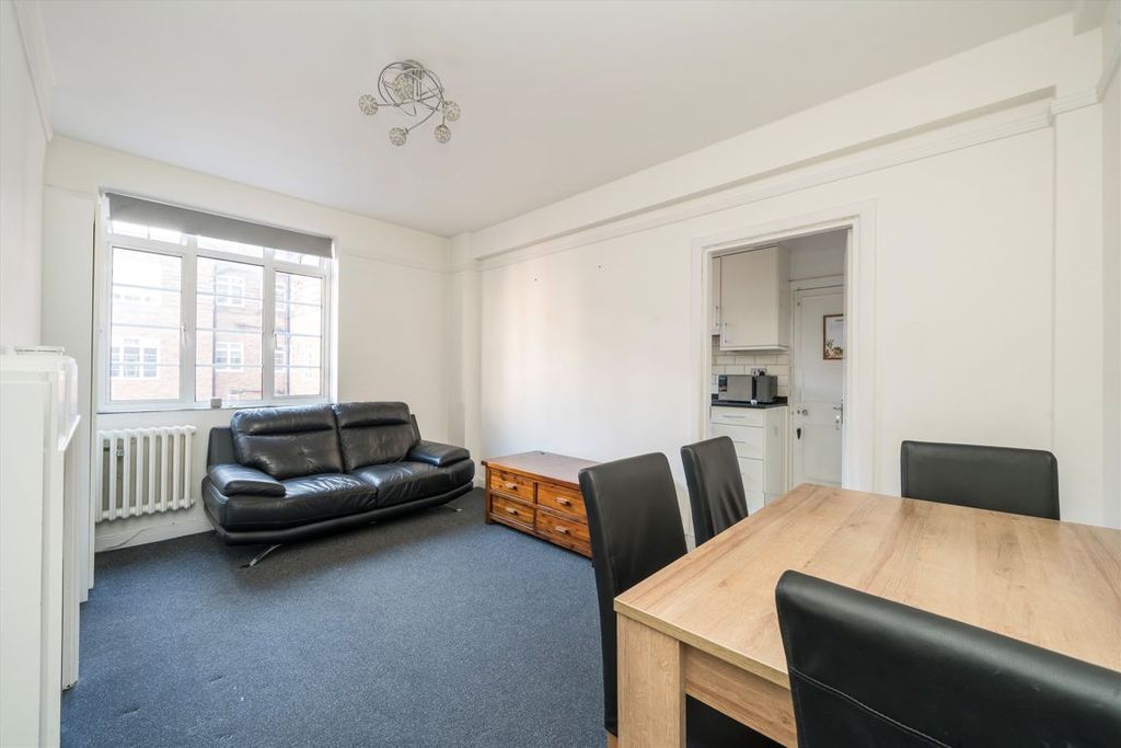 Property photo 3 of 8