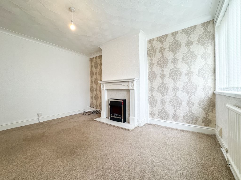 Property photo 3 of 22 Formby Ewemove Middlesbrough-1