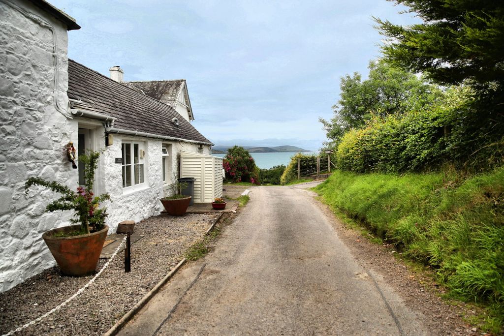 Property photo 1 of 6