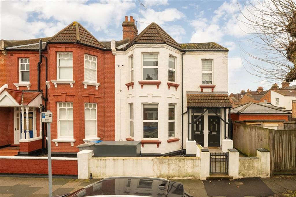 Property photo 1 of 7