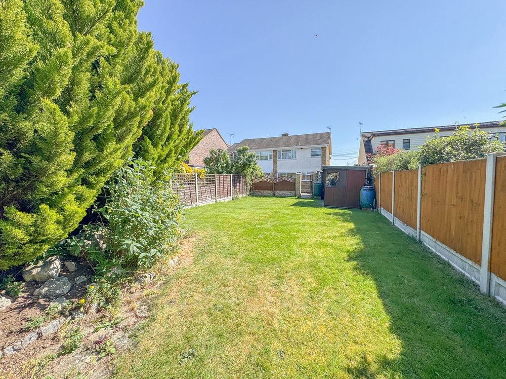 Property photo 2 of 20