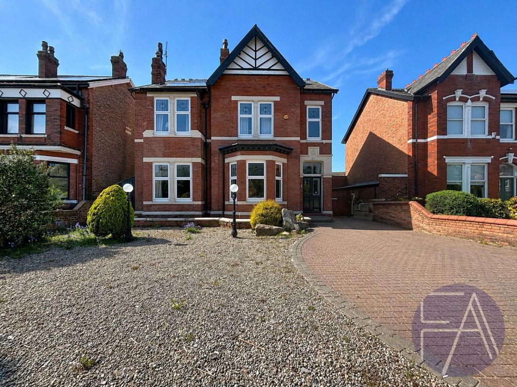 Property photo 1 of 35 4908510