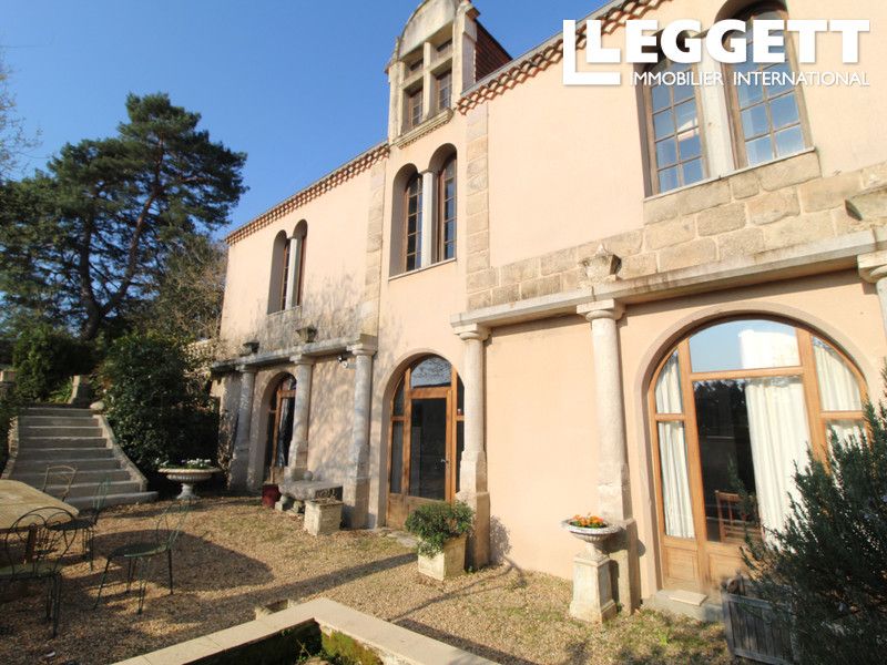 Property photo 1 of 10